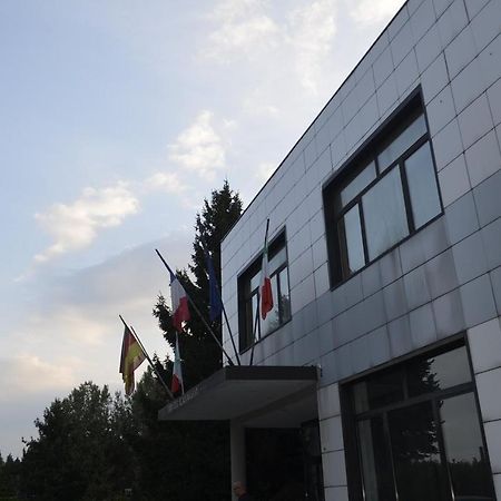 Hotel Cavalieri Pinerolo Luaran gambar