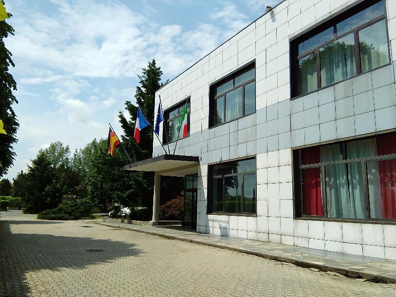 Hotel Cavalieri Pinerolo Luaran gambar